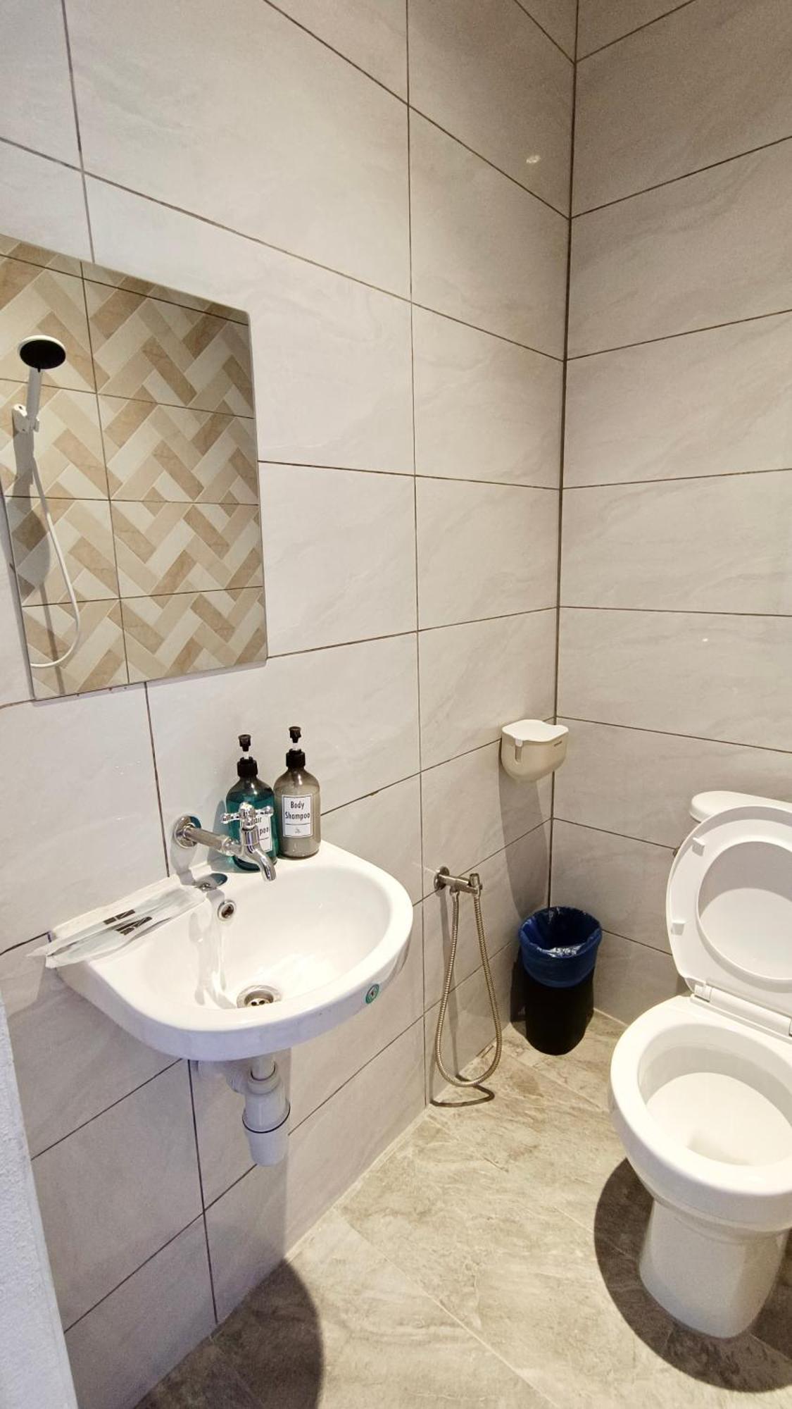 The 6N By Sky Hive Otel George Town Dış mekan fotoğraf