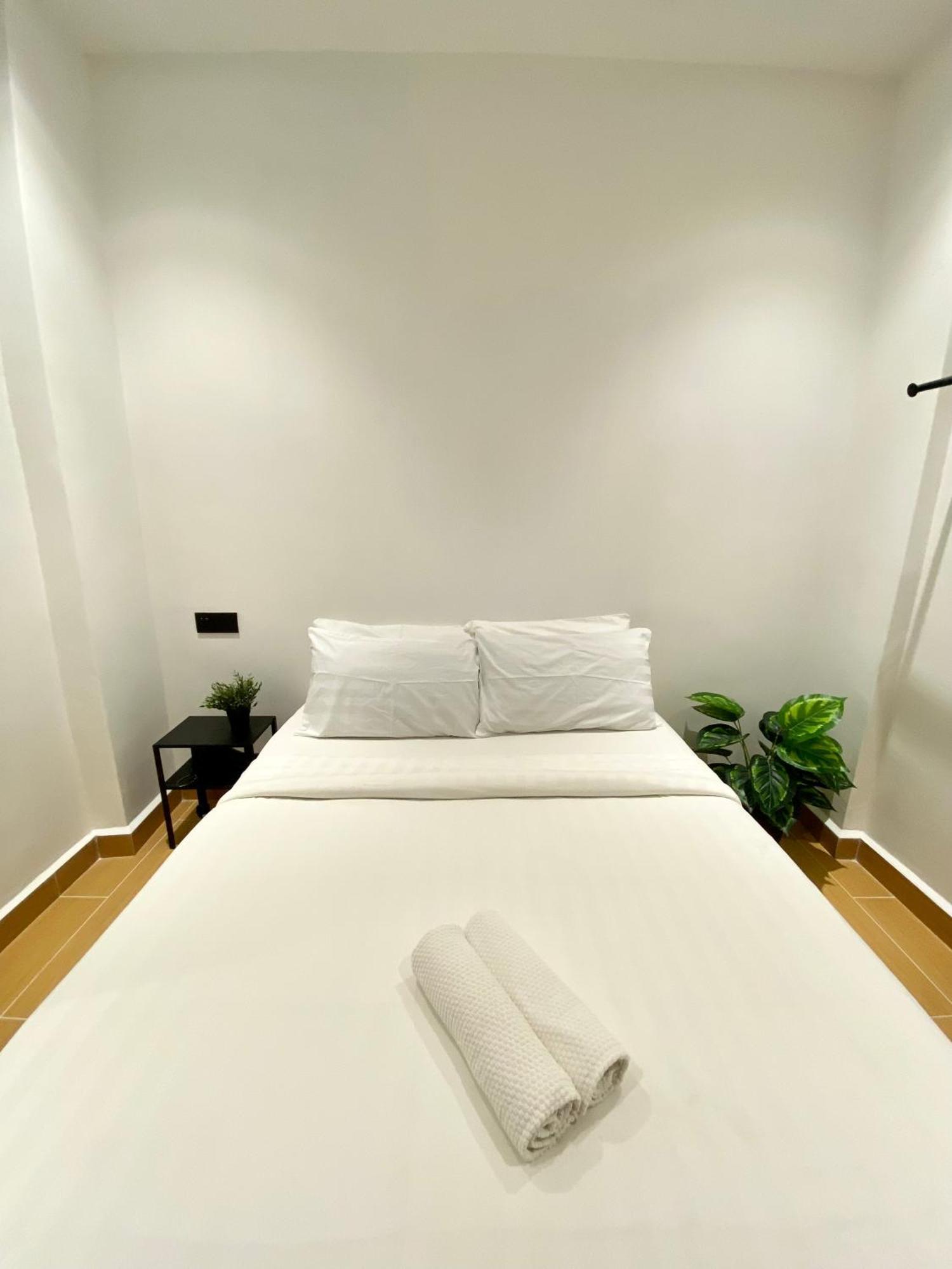 The 6N By Sky Hive Otel George Town Dış mekan fotoğraf