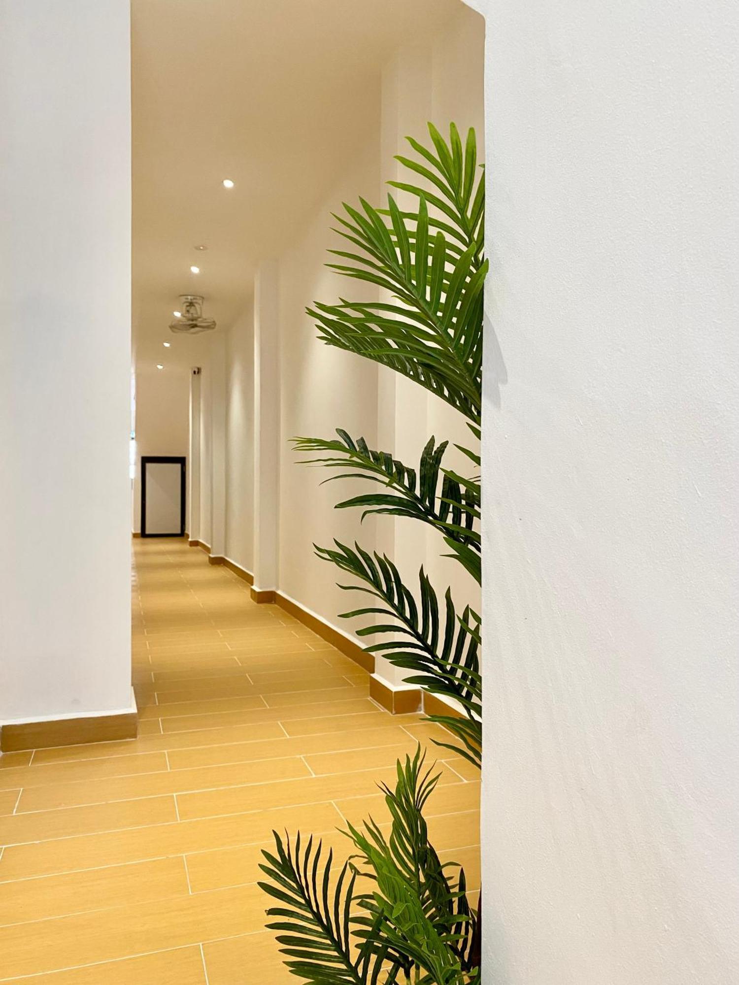 The 6N By Sky Hive Otel George Town Dış mekan fotoğraf